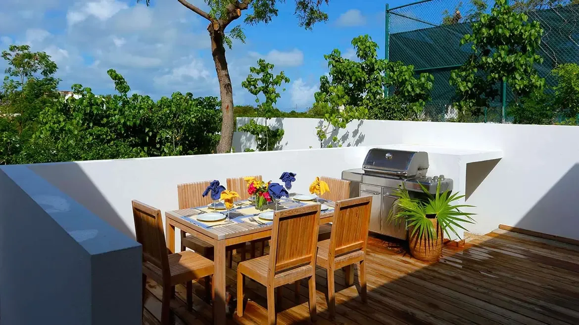 From its position at Anguilla's highest elevation, Zenaida Estate commands sweeping views over three acres of manicured gardens and the sparkling Caribbean beyond.