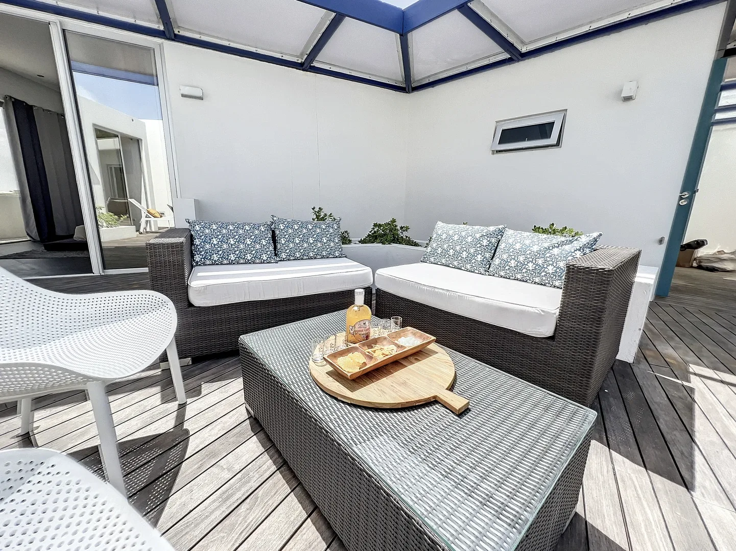 Covered outdoor lounge