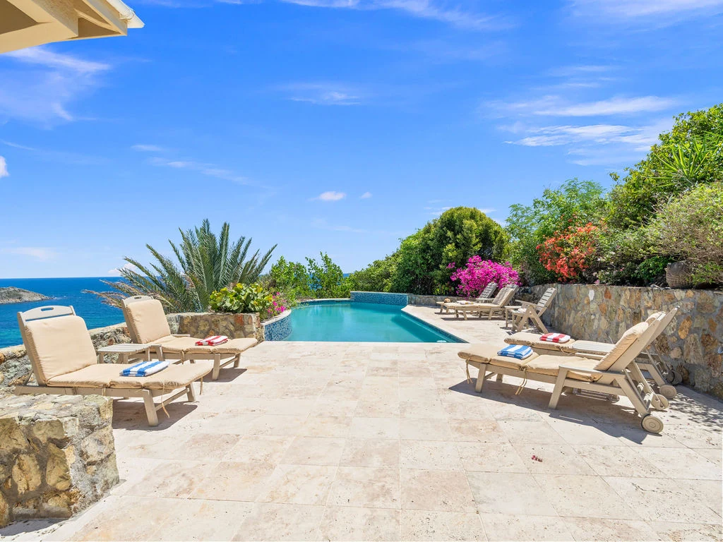 Infinity pool with ocean views