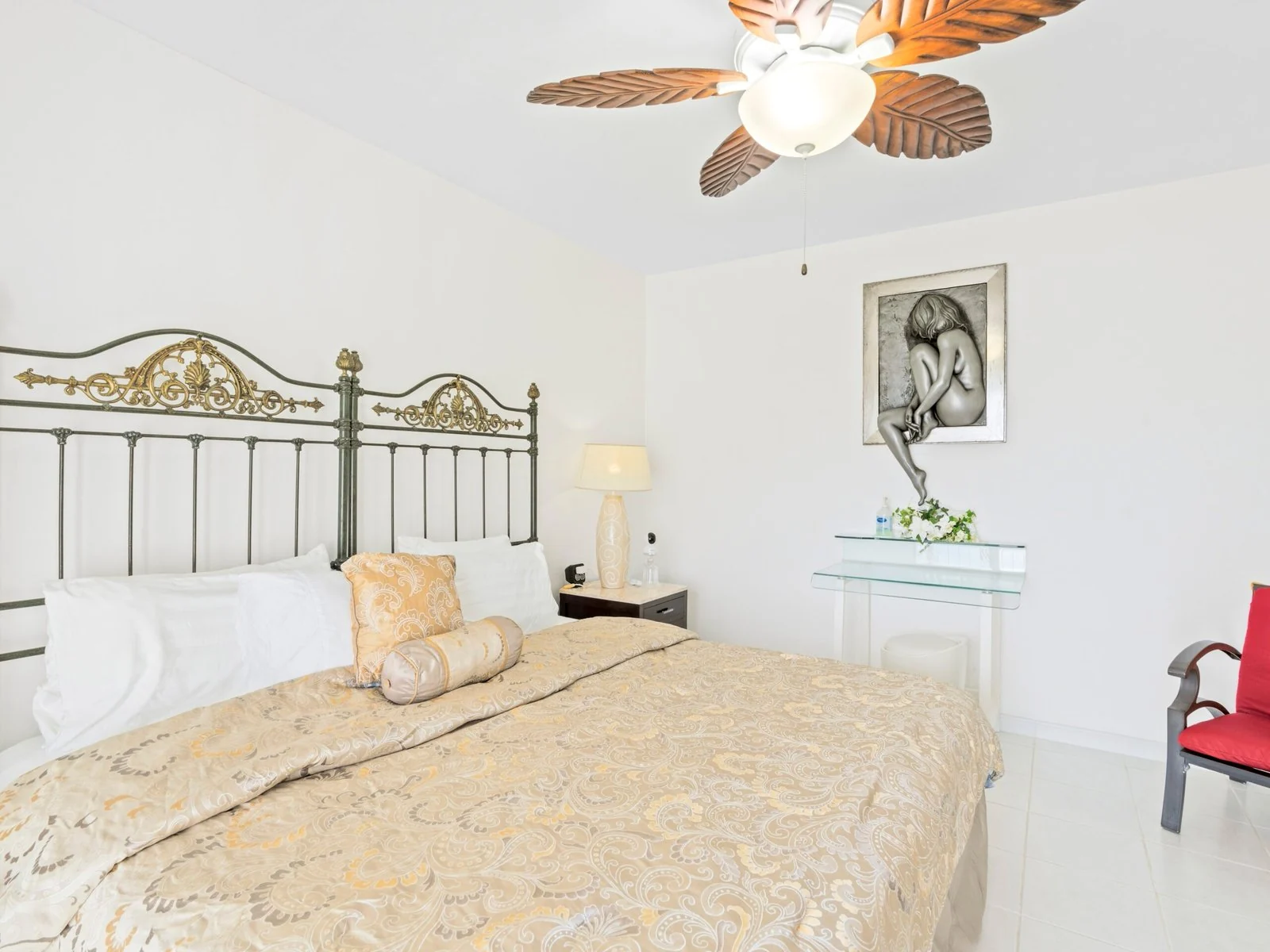 Second bedroom alternate view