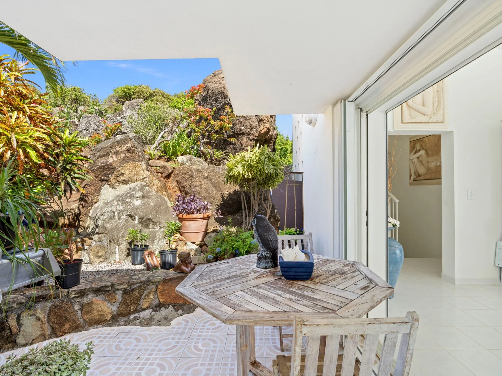 Rear patio outdoor dining area