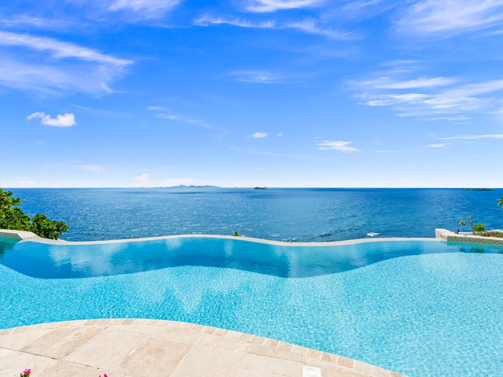 Infinity pool with panoramic ocean views