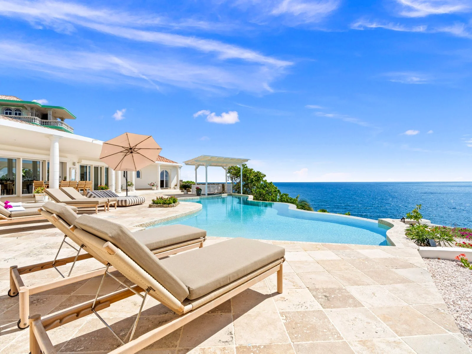 Infinity pool with panoramic ocean views