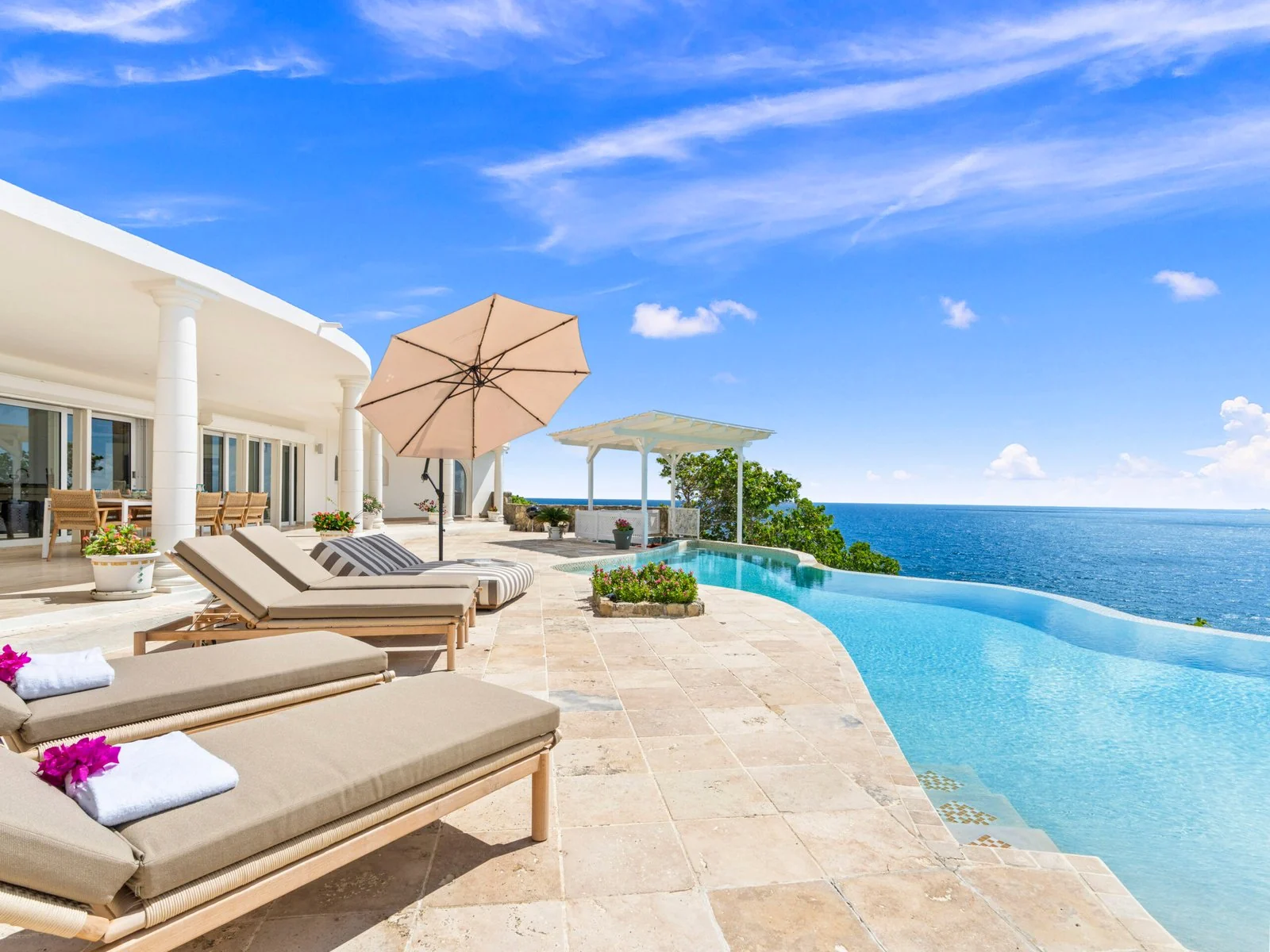 Infinity pool with panoramic ocean views