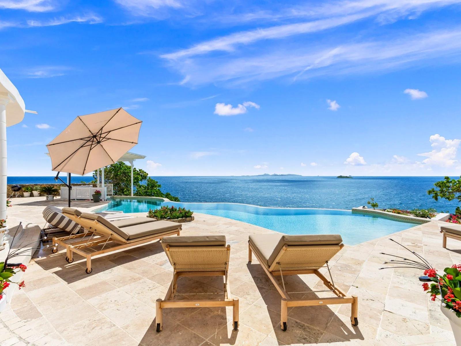 Infinity pool with panoramic ocean views
