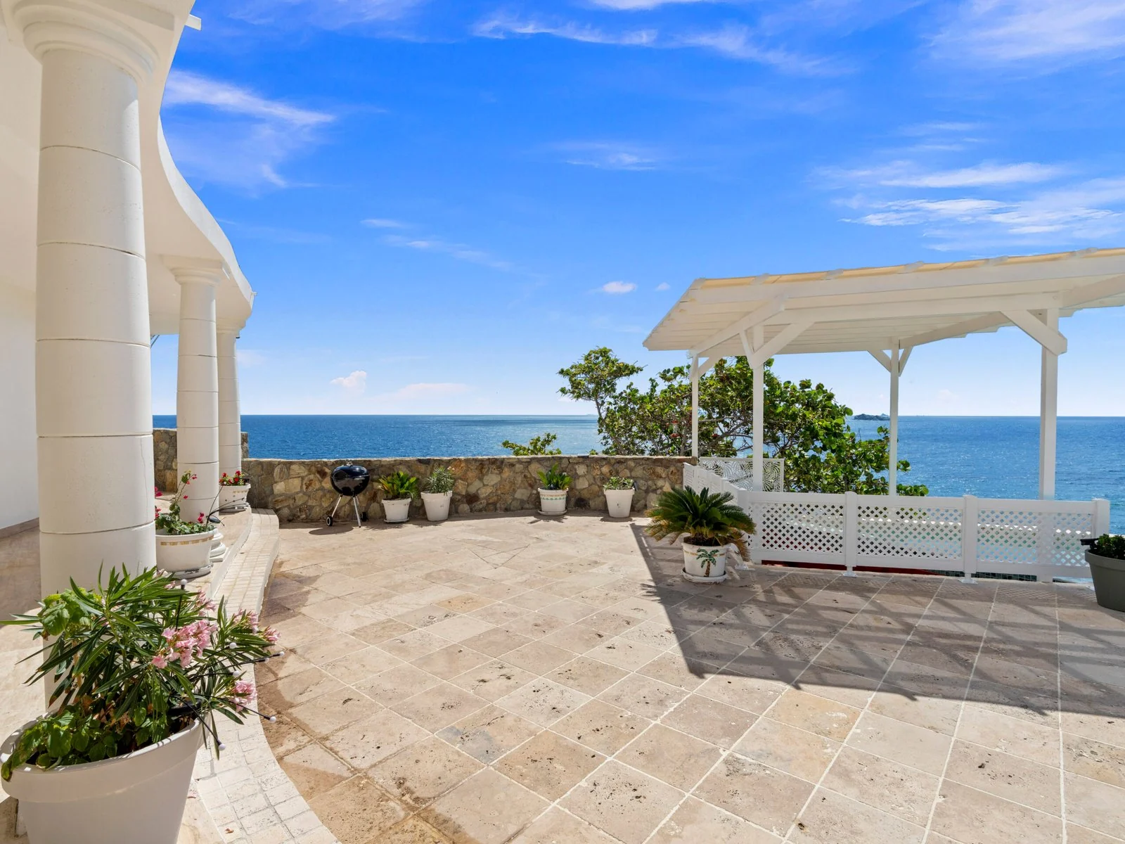 Ocean-view terrace with barbecue grill