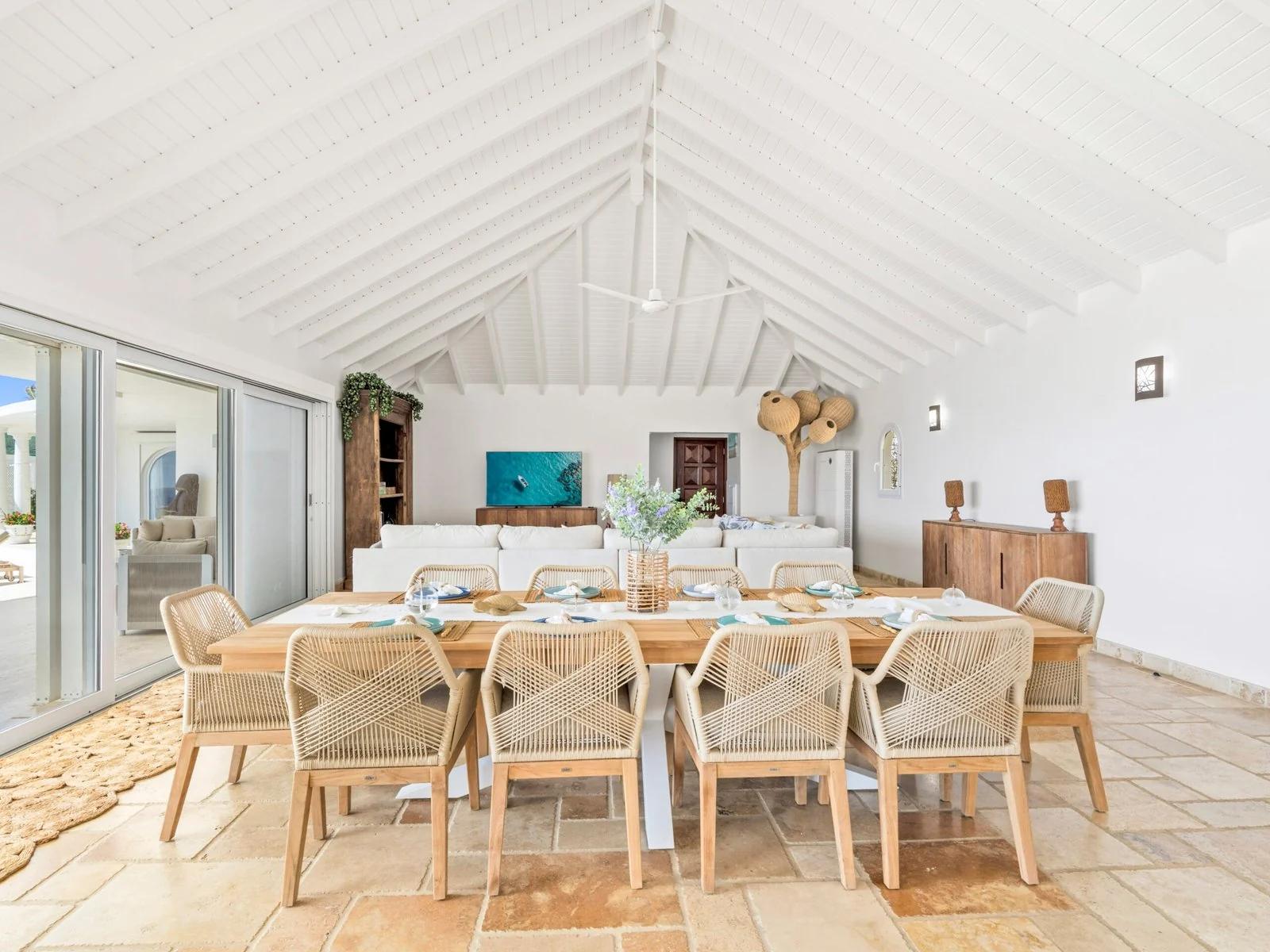 Indoor dining area for eight
