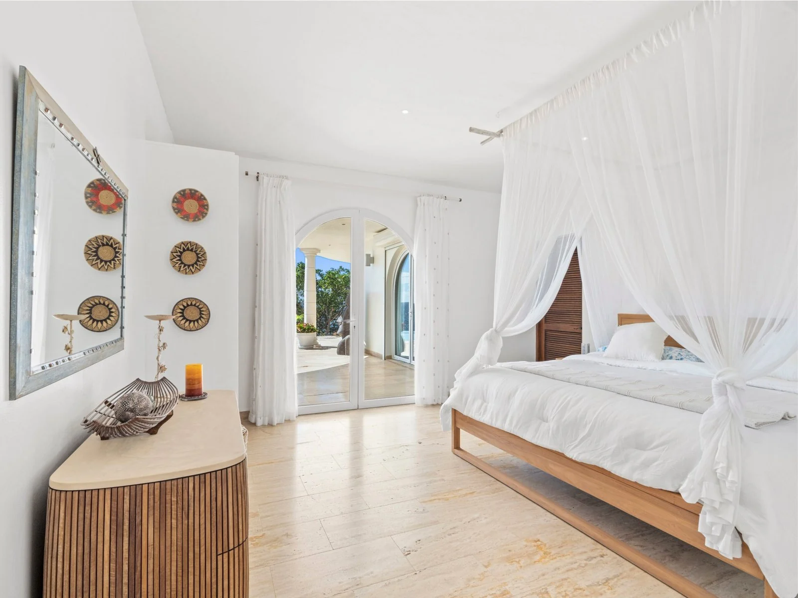 Bedroom 3 with king bed
